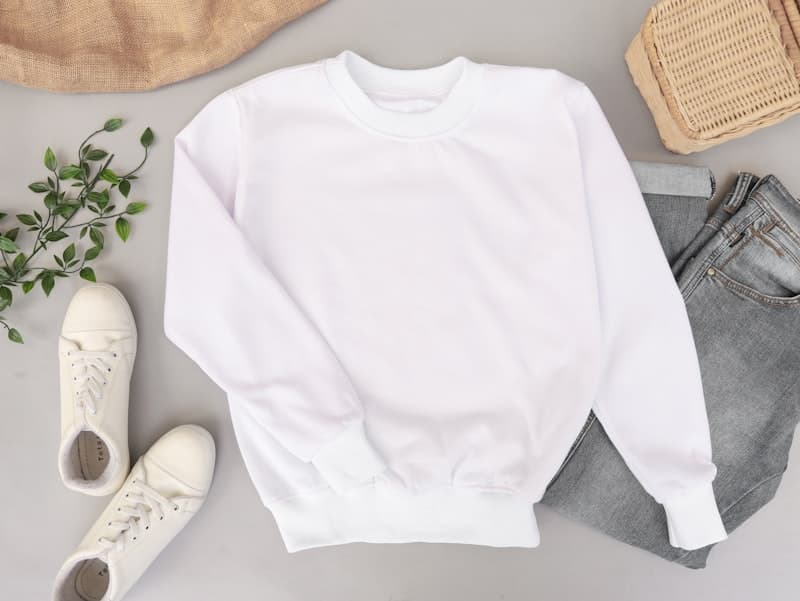 Crew Neck Jumper - Black